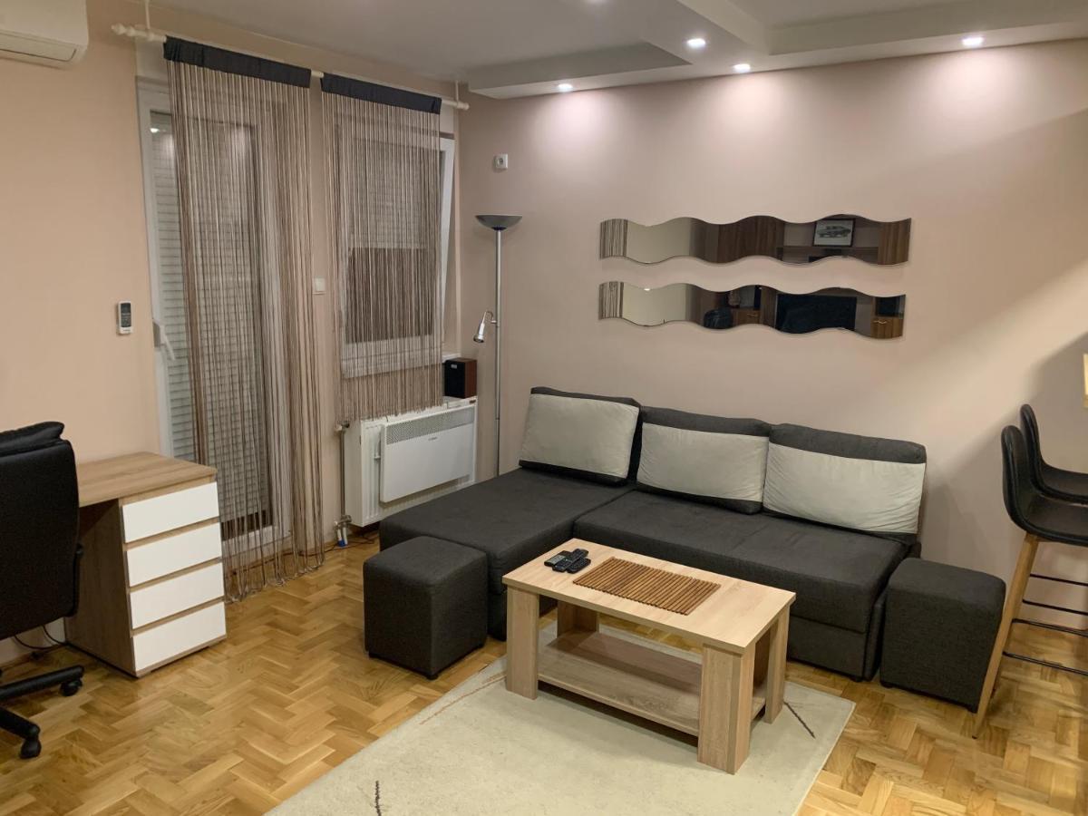 Mila Apartament *